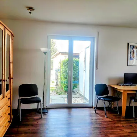 Zweibettzimmer Mit Bad In ホームステイ